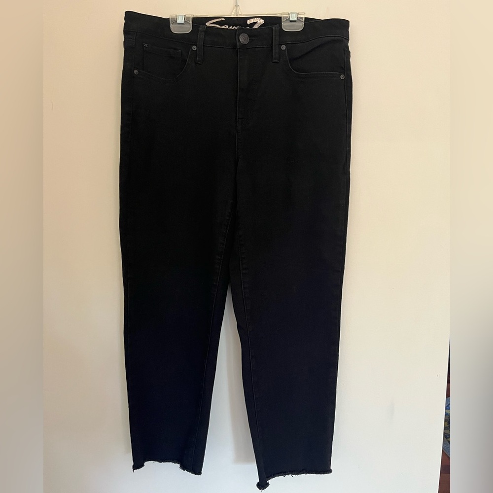 Women’s Seven7 Black Tower Straight Crop Jeans